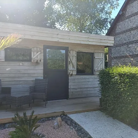 Le Temps D'un Instant Bed & Breakfast 3*