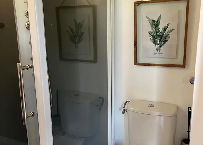 Le Temps D'un Instant Bed & Breakfast 3*